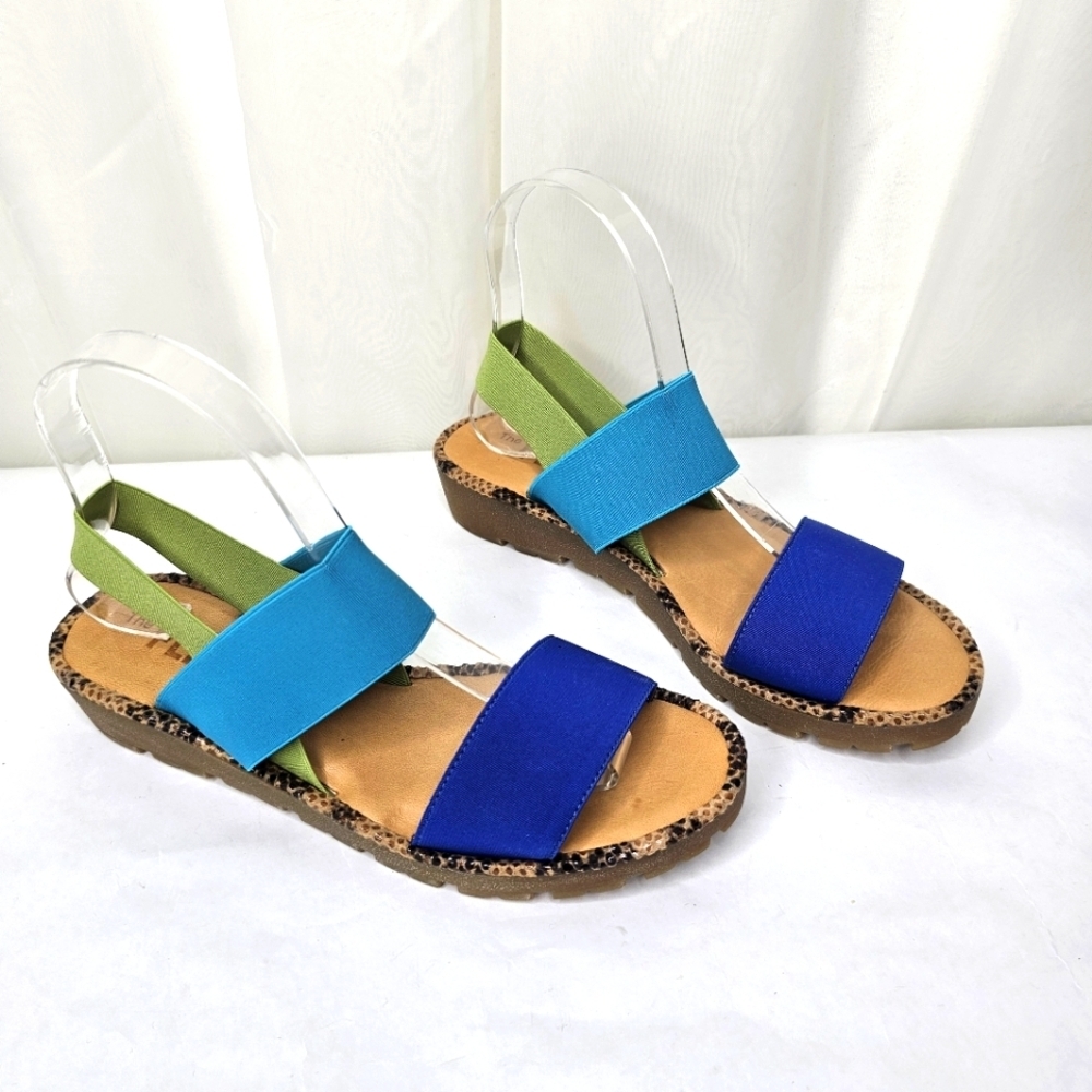 The FLEXX Elastic Strap Green Blue Snake Trim Flat Platform Wedge Sandal 7.5